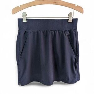 Quince Performance Tech Skort Navy Medium